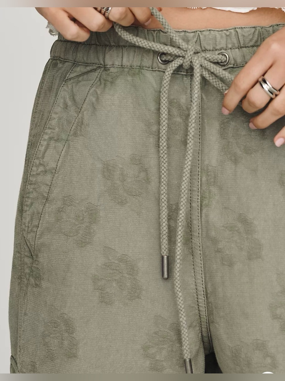 Anthropologie Pilcro Izzie Relaxed Full-Length Cargo Barrel Pants - Picture 3 of 6
